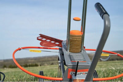 Champion Wheelybird 2.0 Auto Feed Remote Clay Thrower
