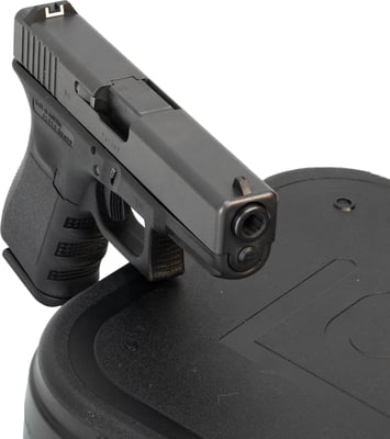 Glock 19 GEN3 9mm Luger Preloved + 3 Magazines